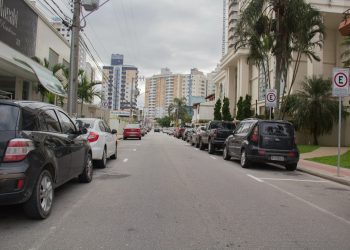 Zona Azul volta a funcionar em São José