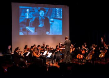 Arena Petry anuncia novas datas dos shows drive-in