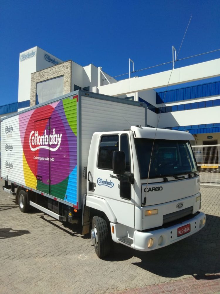 Cottonbaby faz doação de álcool em gel para 14 entidades e instituições