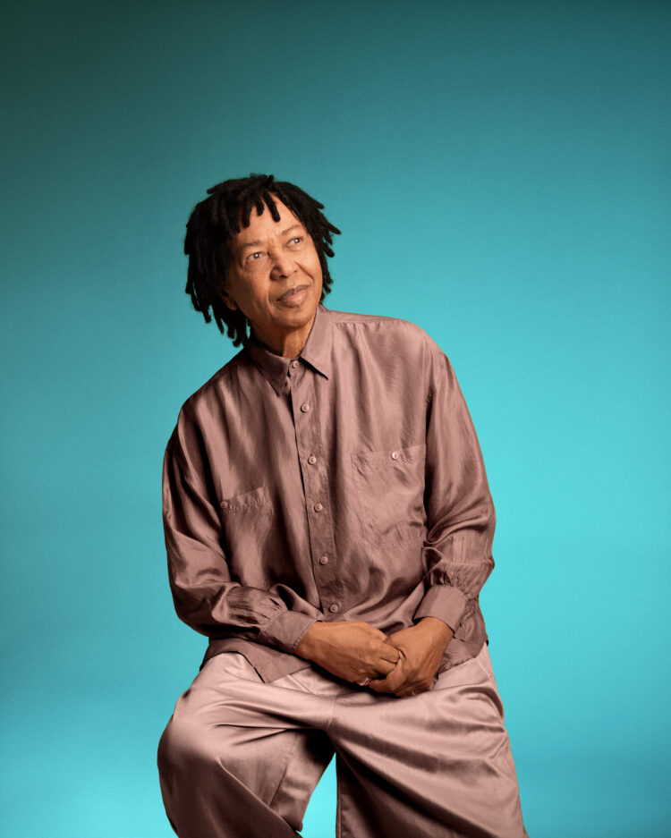 Djavan celebra 50 anos de carreira com show na Arena Opus