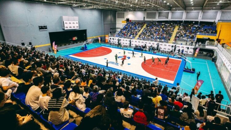 Harlem Globetrotters diverte e encanta público na Arena Multiuso