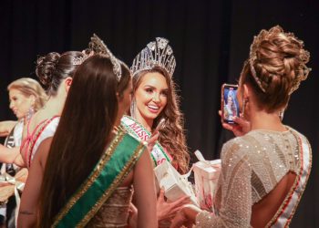 Representante de São José vence Miss Beleza Santa Catarina e segue para seletiva nacional