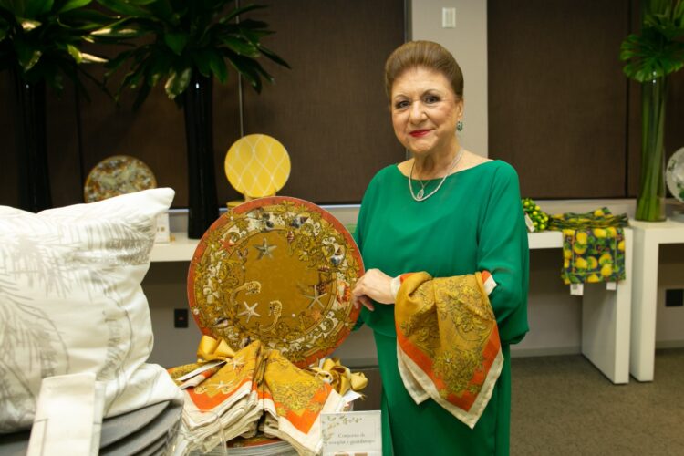 Linda Koerich promove seu tradicional bazar em prol do Hospital Regional