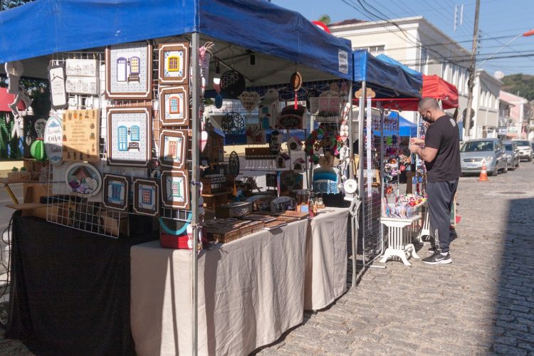 FMCTSJ e Secretaria de Saúde decidem suspender Feira da Freguesia