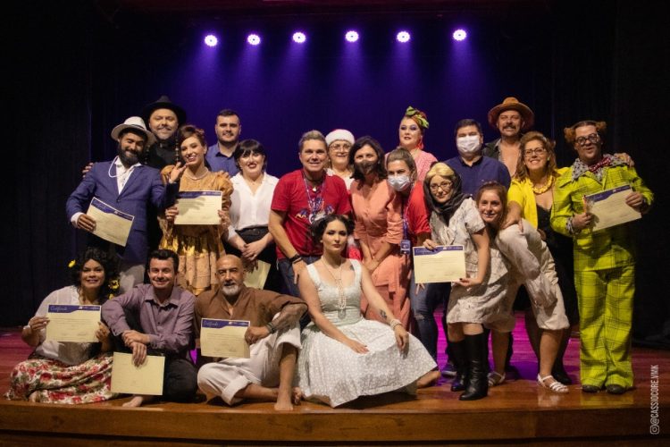Aberto edital para as Oficinas de Teatro do Theatro Adolpho Mello
