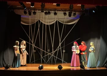 São José abre inscrições para cursos gratuitos em teatro, dança, teatro lambe-lambe e olaria