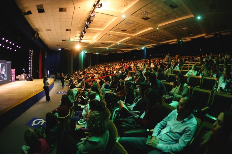 Festival Conecta+ 2025 debate inovação e cultura em São José nesta sexta e sábado
