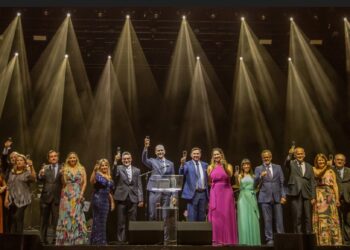 AEMFLO e CDL-SJ comemoram 2022 com grande evento para mais de 500 pessoas