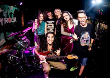 K-Platz Markt celebra o Dia Internacional do Rock com show da School of Rock Floripa