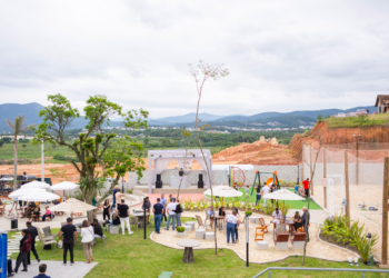 Halloween Kids promete diversão para toda a família neste sábado na Praça Terrá